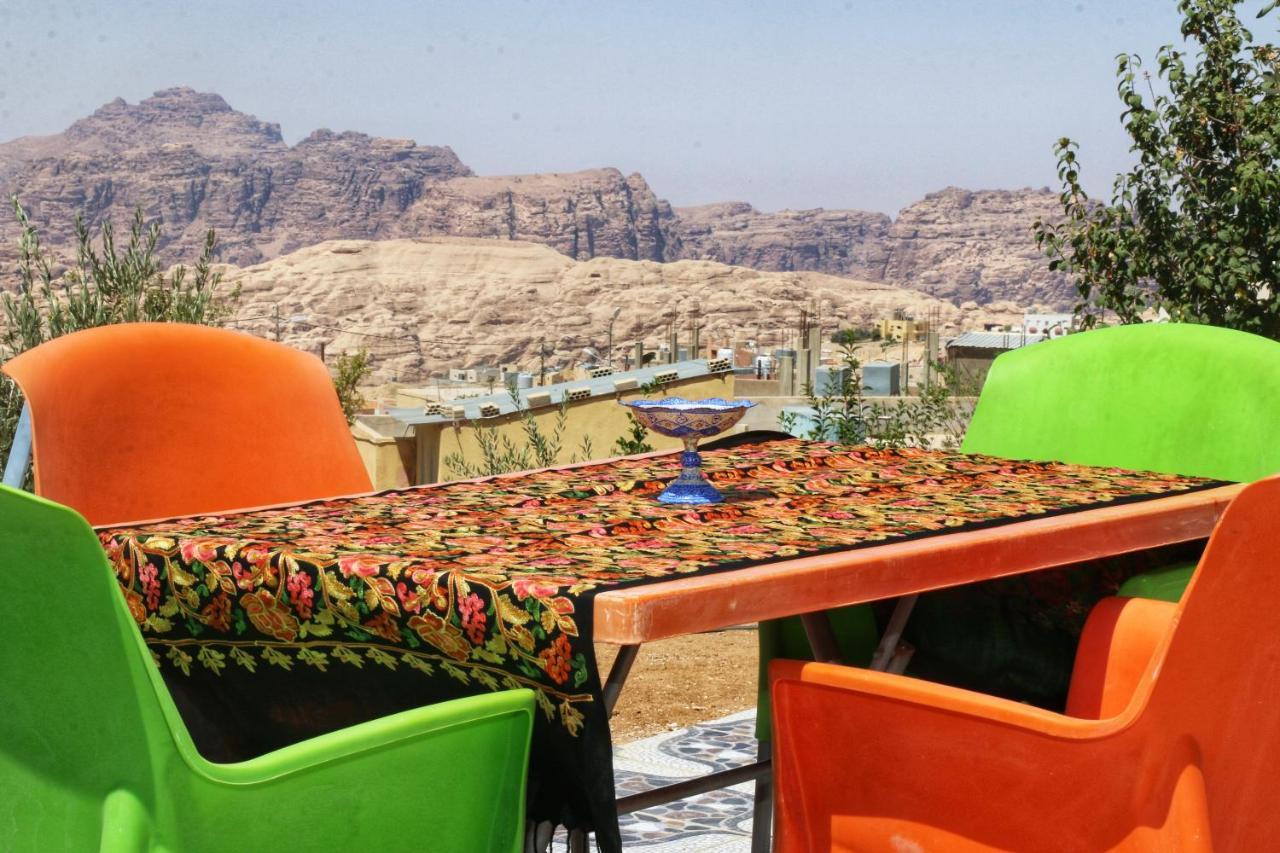 Petra Stones Inn Wadi Musa Luaran gambar