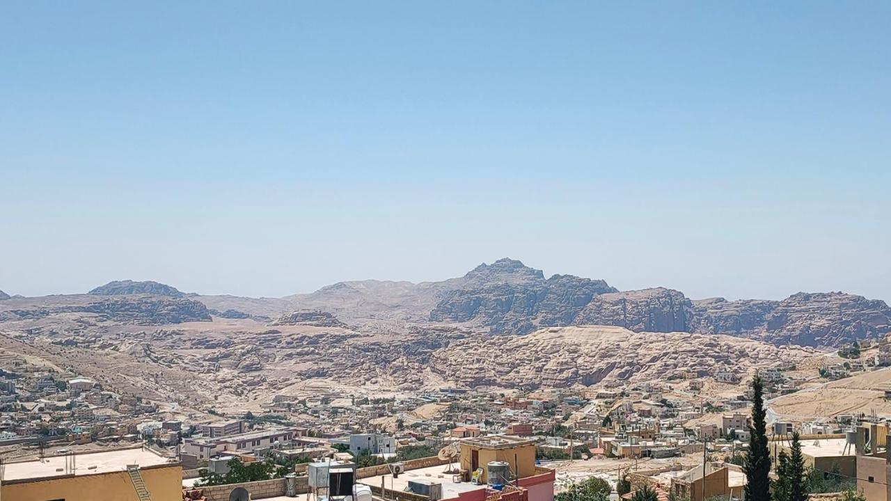 Petra Stones Inn Wadi Musa Luaran gambar